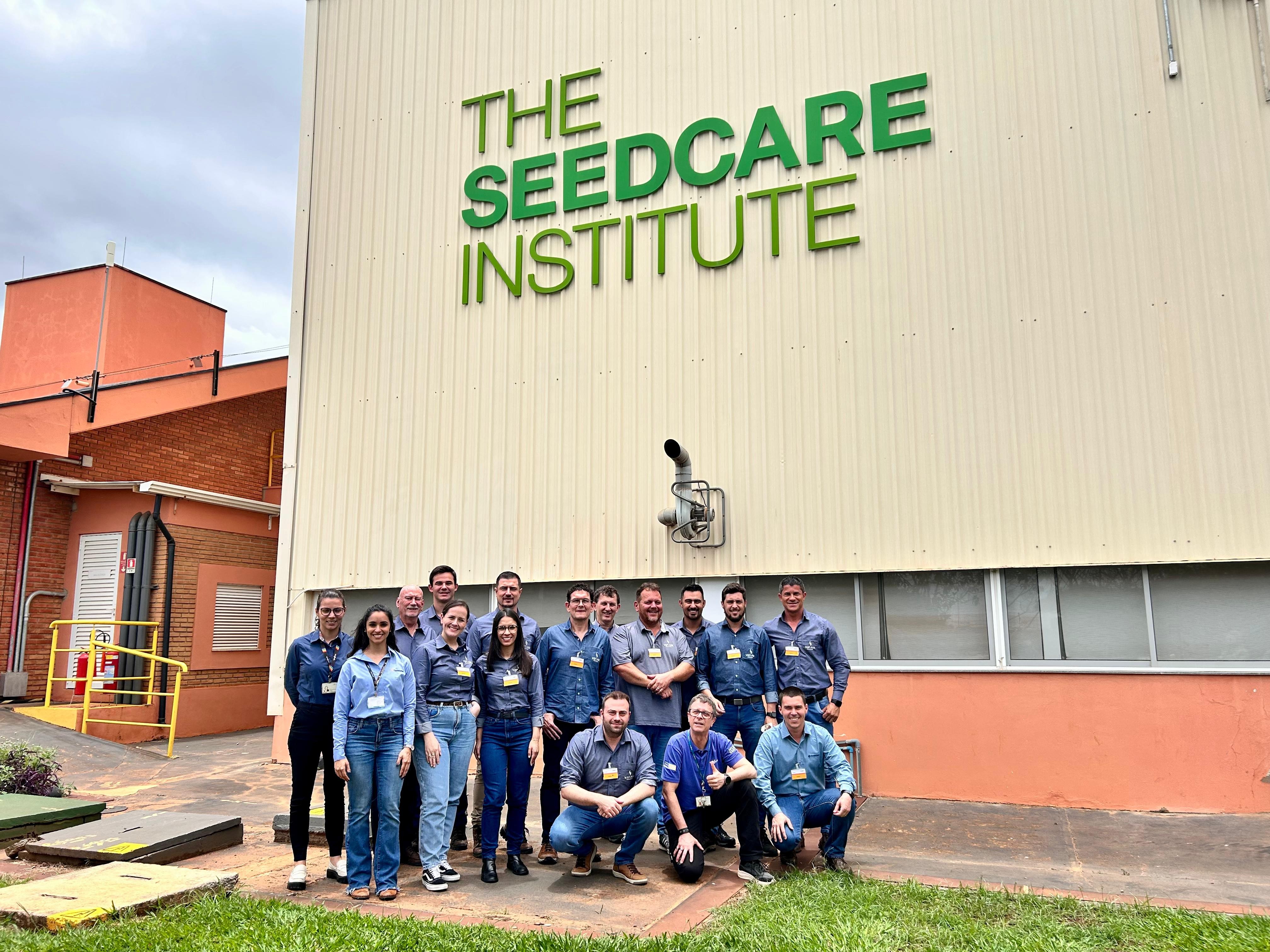 Van Ass Sementes visita Seedcare Institute